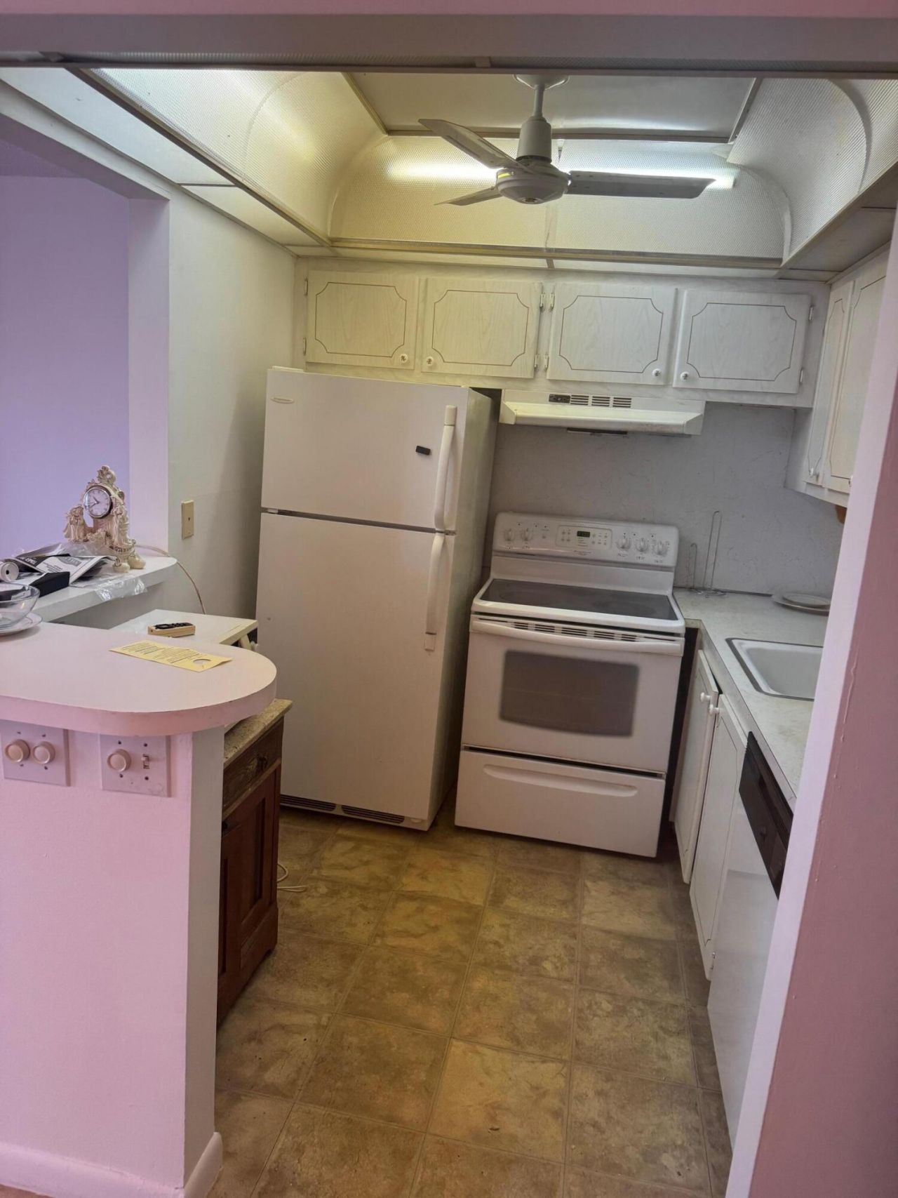 358 Chatham R, West Palm Beach, FL 33417 Photo
