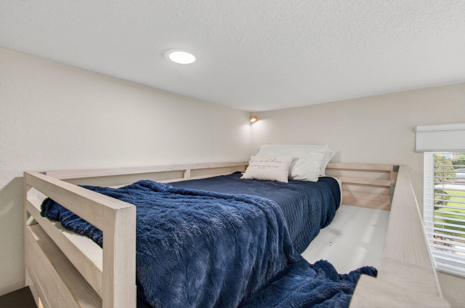 802 Mallard Drive, Delray Beach, FL 33444 Photo