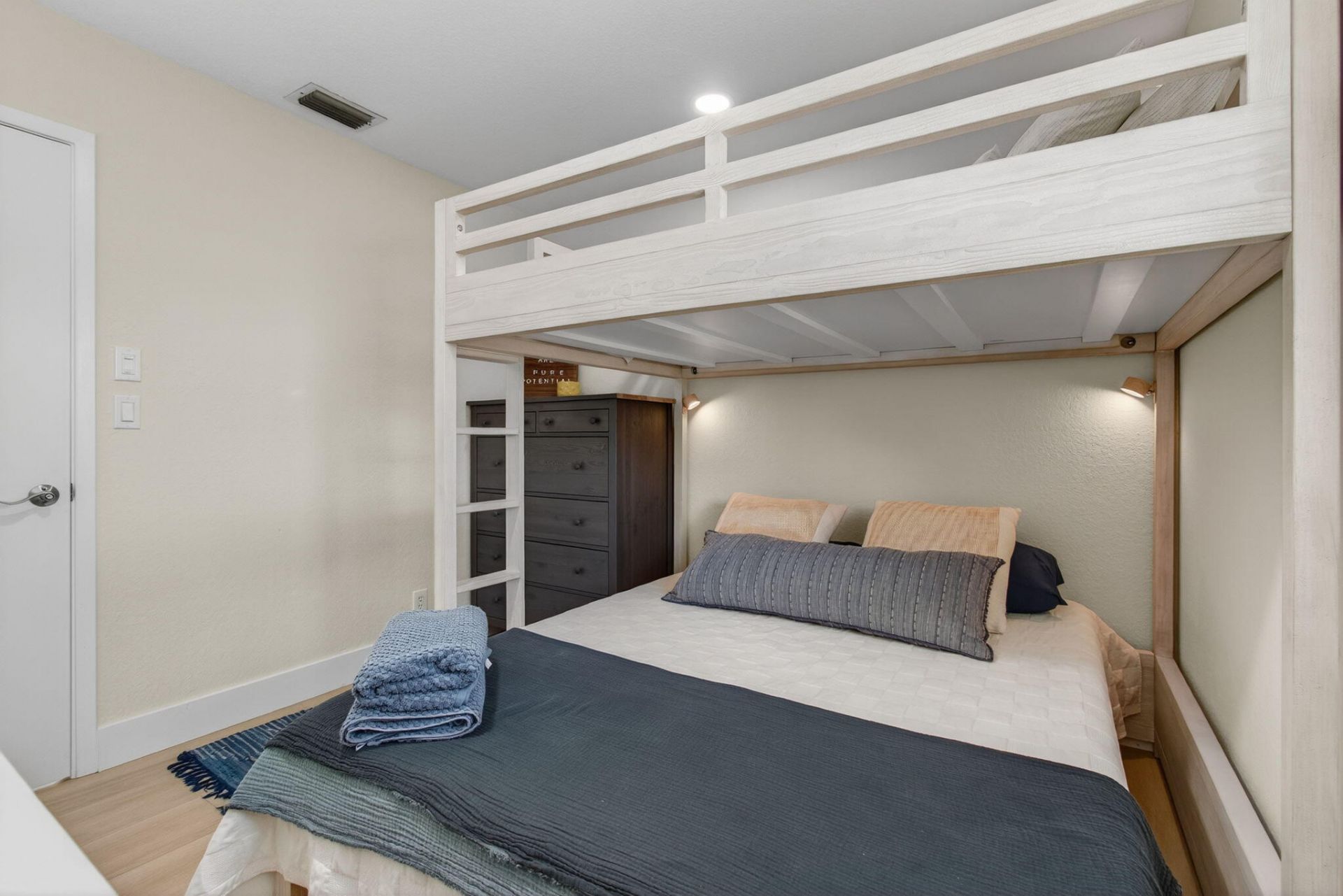 802 Mallard Drive, Delray Beach, FL 33444 Photo