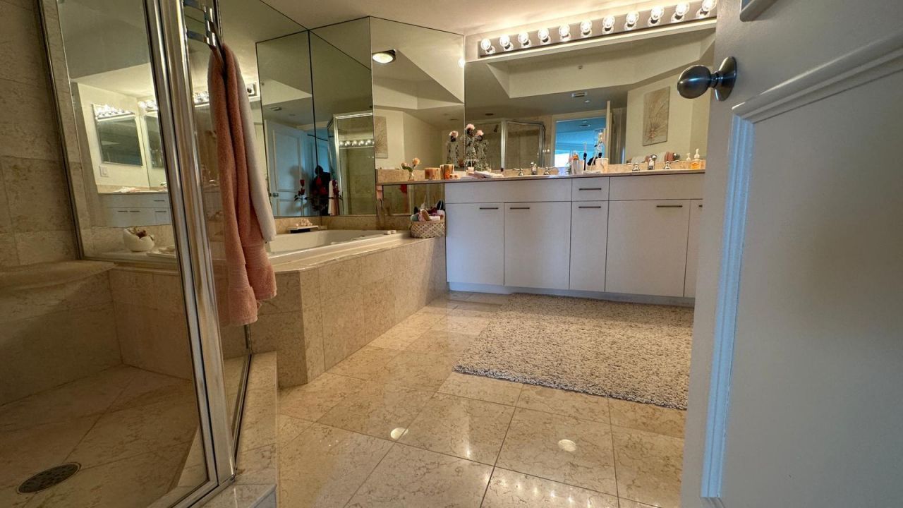 21055 Yacht Club Drive, Unit 1804, Aventura, FL 33180 Photo