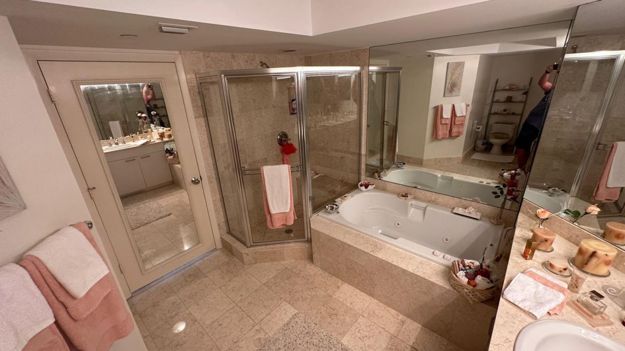 21055 Yacht Club Drive, Unit 1804, Aventura, FL 33180 Photo