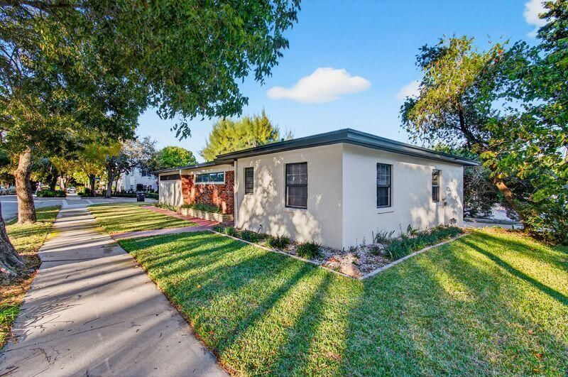 3830 Eastview Avenue, West Palm Beach, FL 33407 Photo