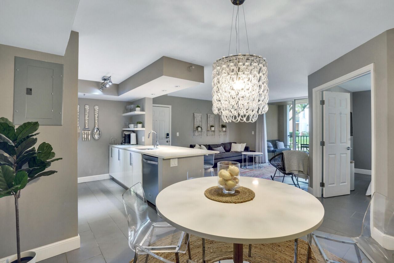 123 Yacht Club Way, Unit 108, Hypoluxo, FL 33462 Photo