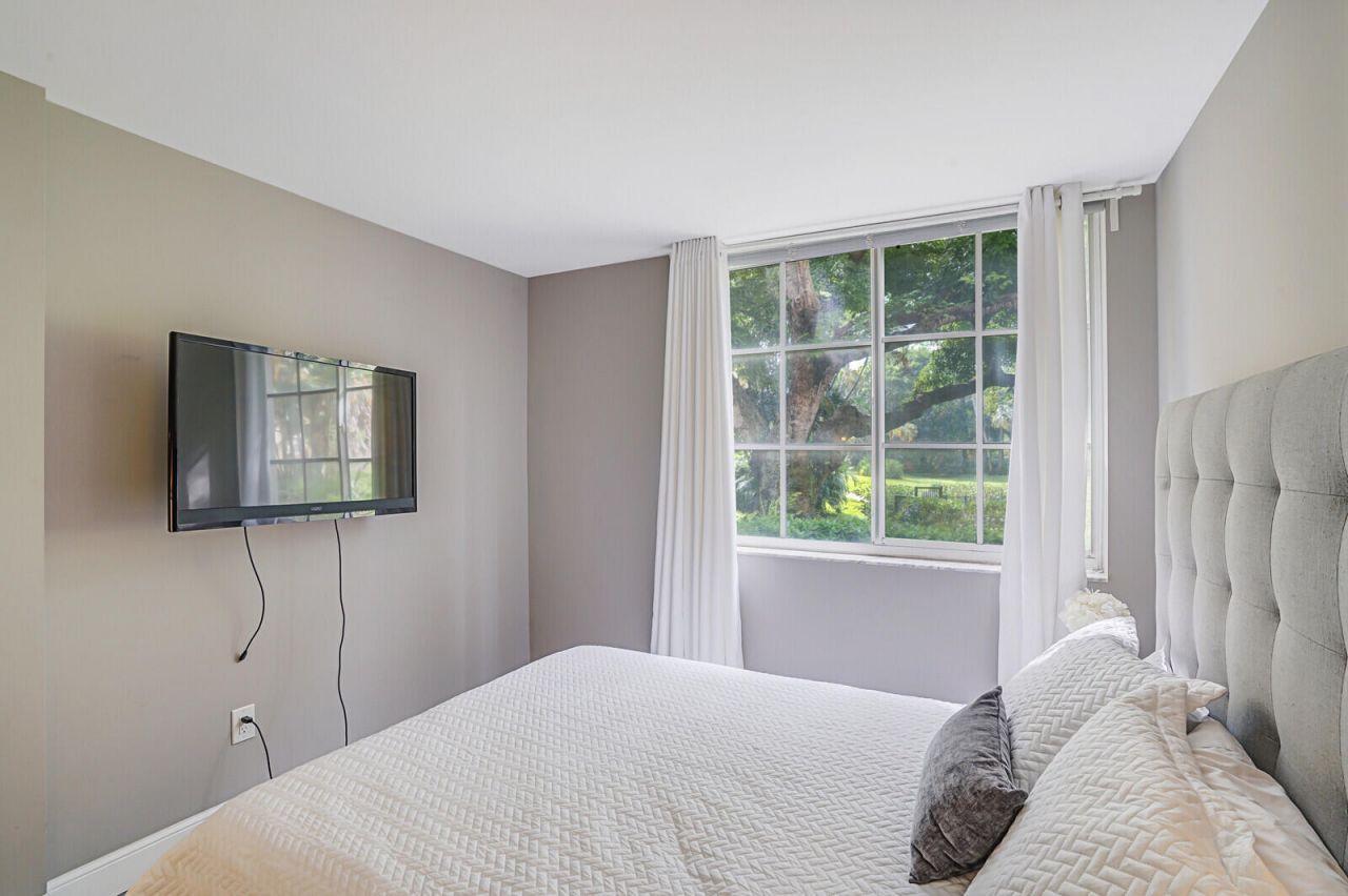 123 Yacht Club Way, Unit 108, Hypoluxo, FL 33462 Photo