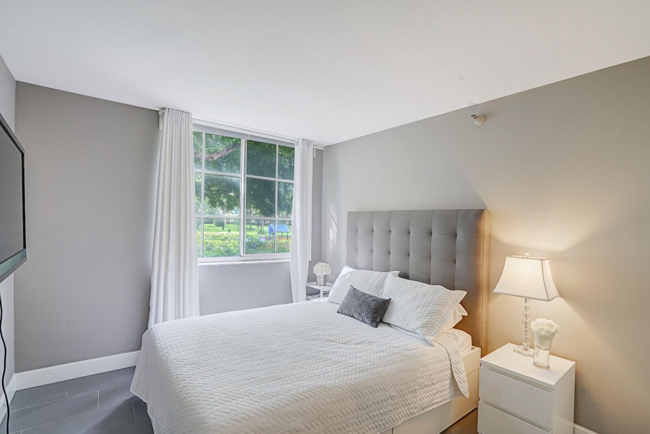 123 Yacht Club Way, Unit 108, Hypoluxo, FL 33462 Photo