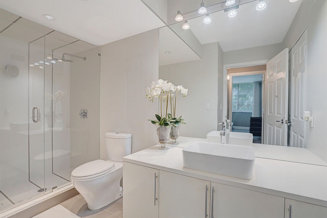 123 Yacht Club Way, Unit 108, Hypoluxo, FL 33462 Photo