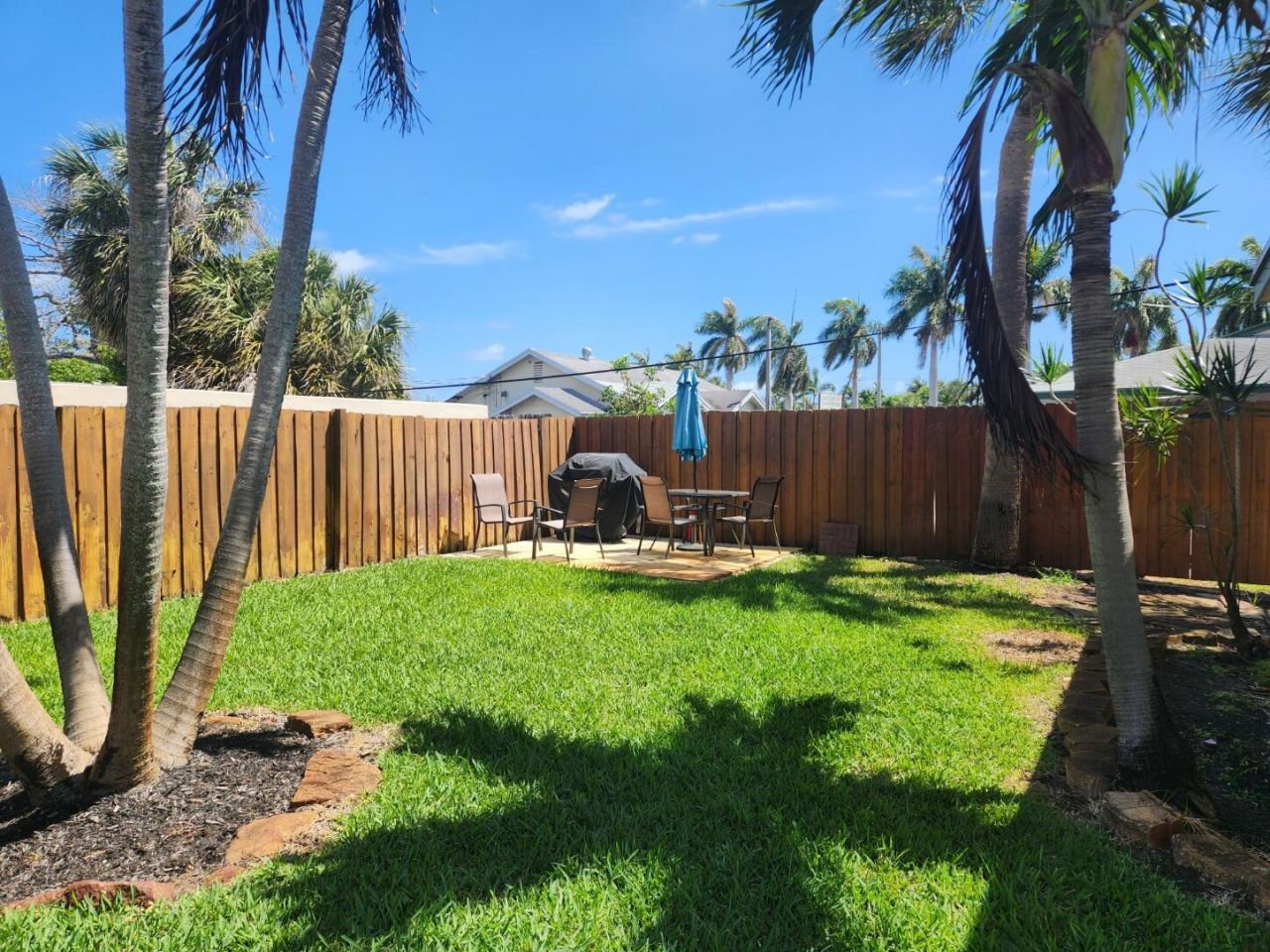 1006 SE 4th Street, Boynton Beach, FL 33435 Photo