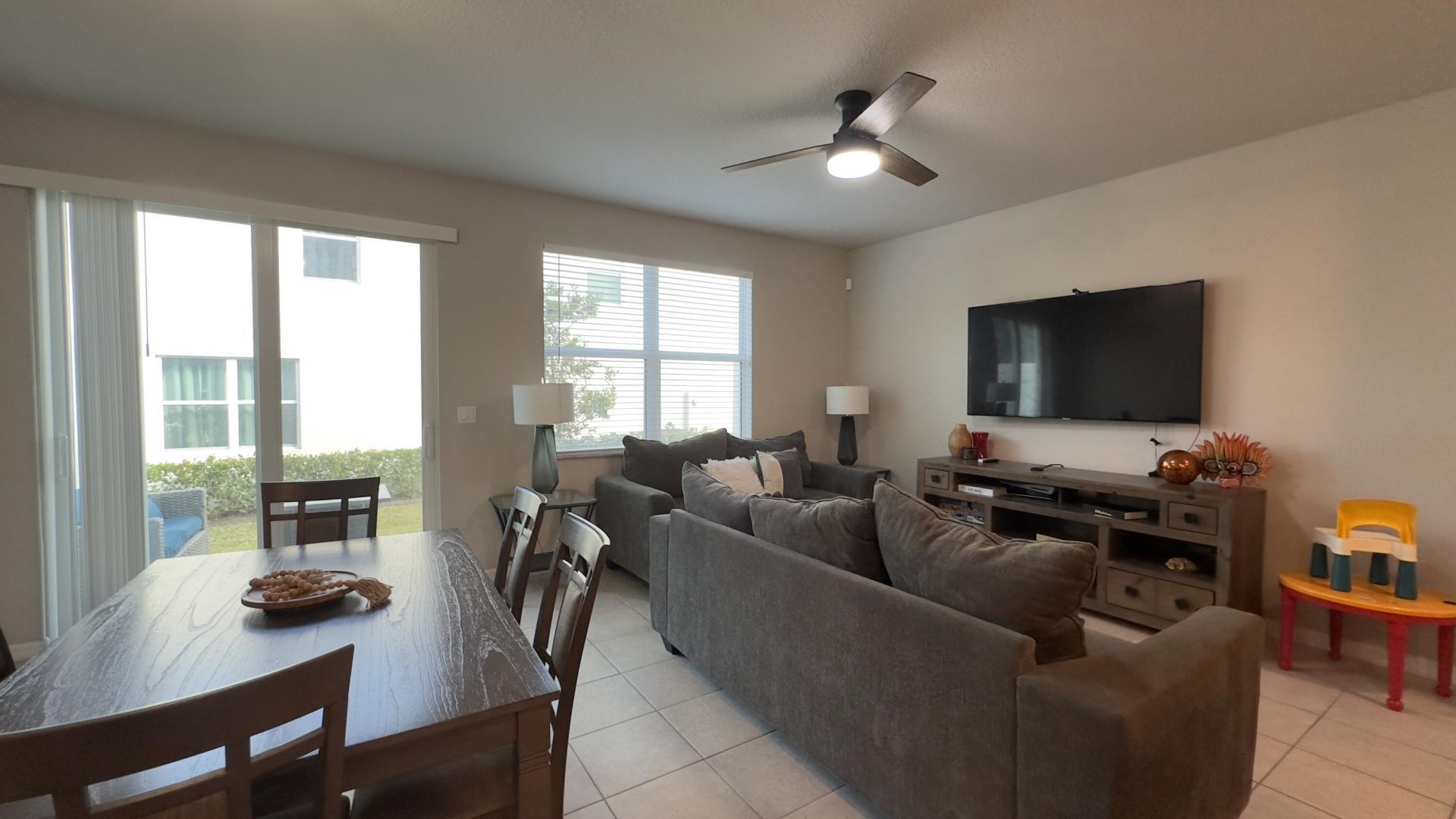 4034 Hot Springs Avenue, Palm Springs, FL 33461 Photo