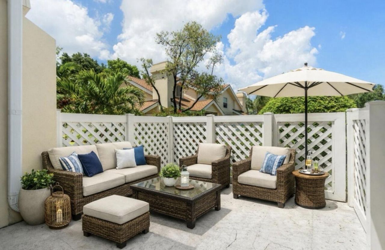 8111 Northboro Court, Unit 11b, Lake Clarke Shores, FL 33406 Photo