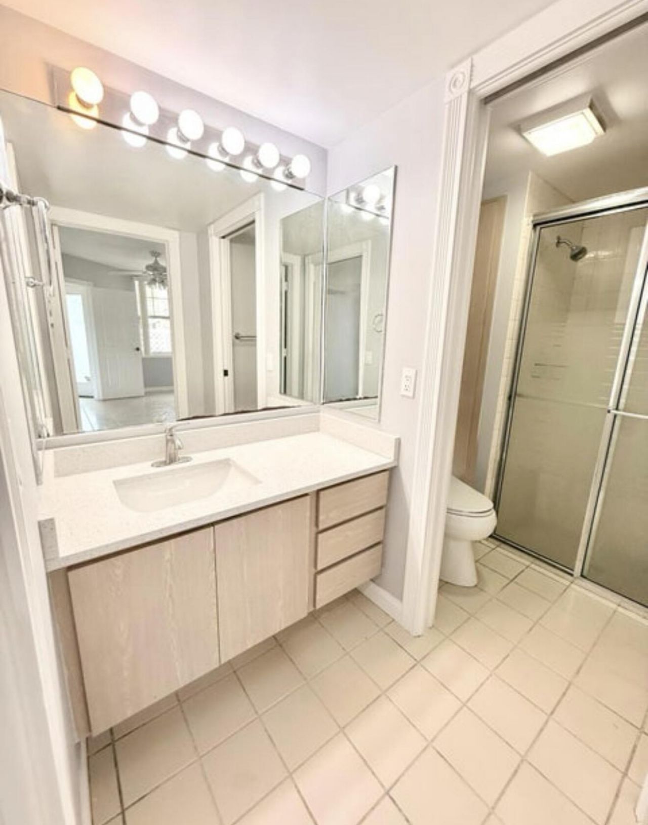 8111 Northboro Court, Unit 11b, Lake Clarke Shores, FL 33406 Photo