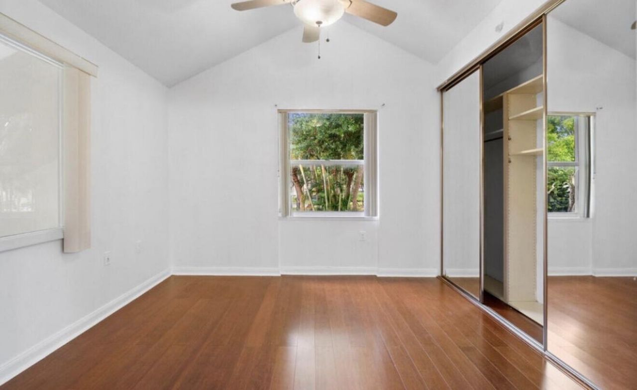 8111 Northboro Court, Unit 11b, Lake Clarke Shores, FL 33406 Photo