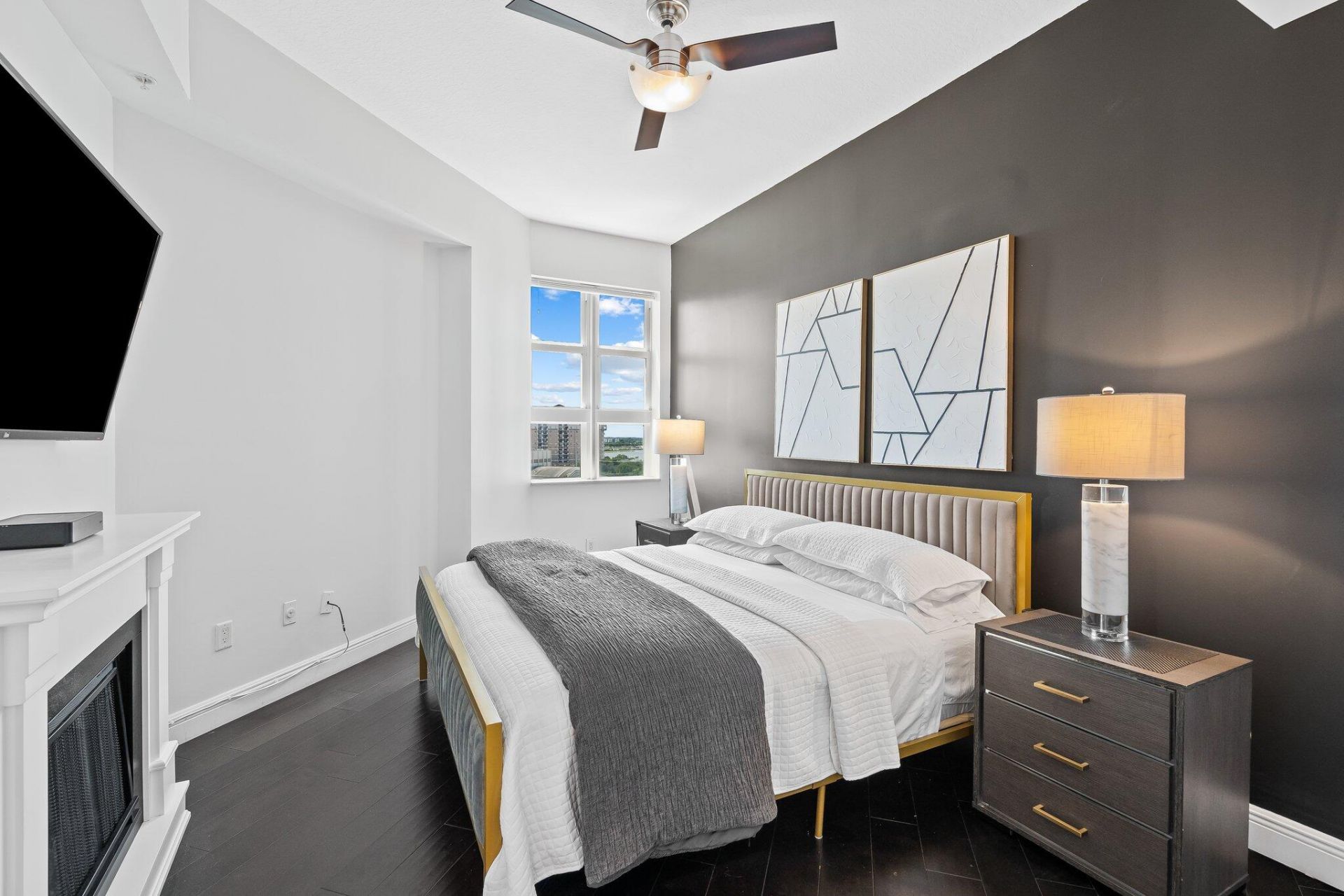 403 S Sapodilla Avenue, Unit 806, West Palm Beach, FL 33401 Photo