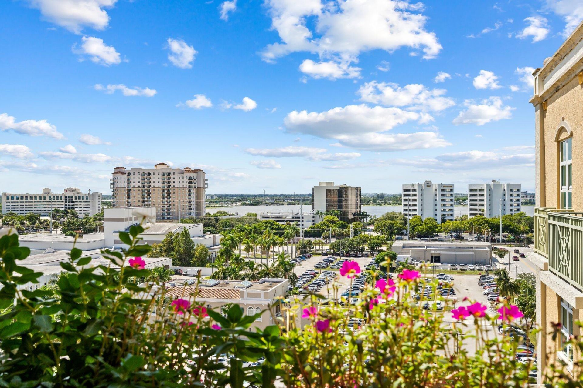 403 S Sapodilla Avenue, Unit 806, West Palm Beach, FL 33401 Photo