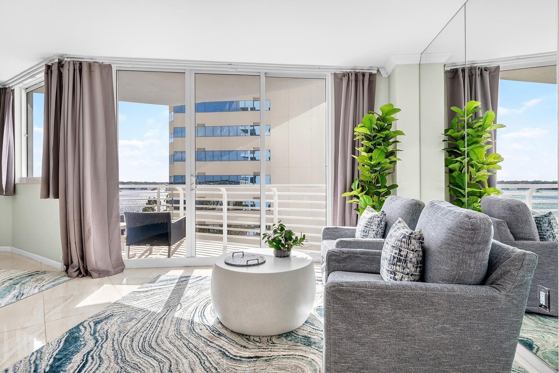 1551 N Flagler Drive, Unit 916-917, West Palm Beach, FL 33401 Photo