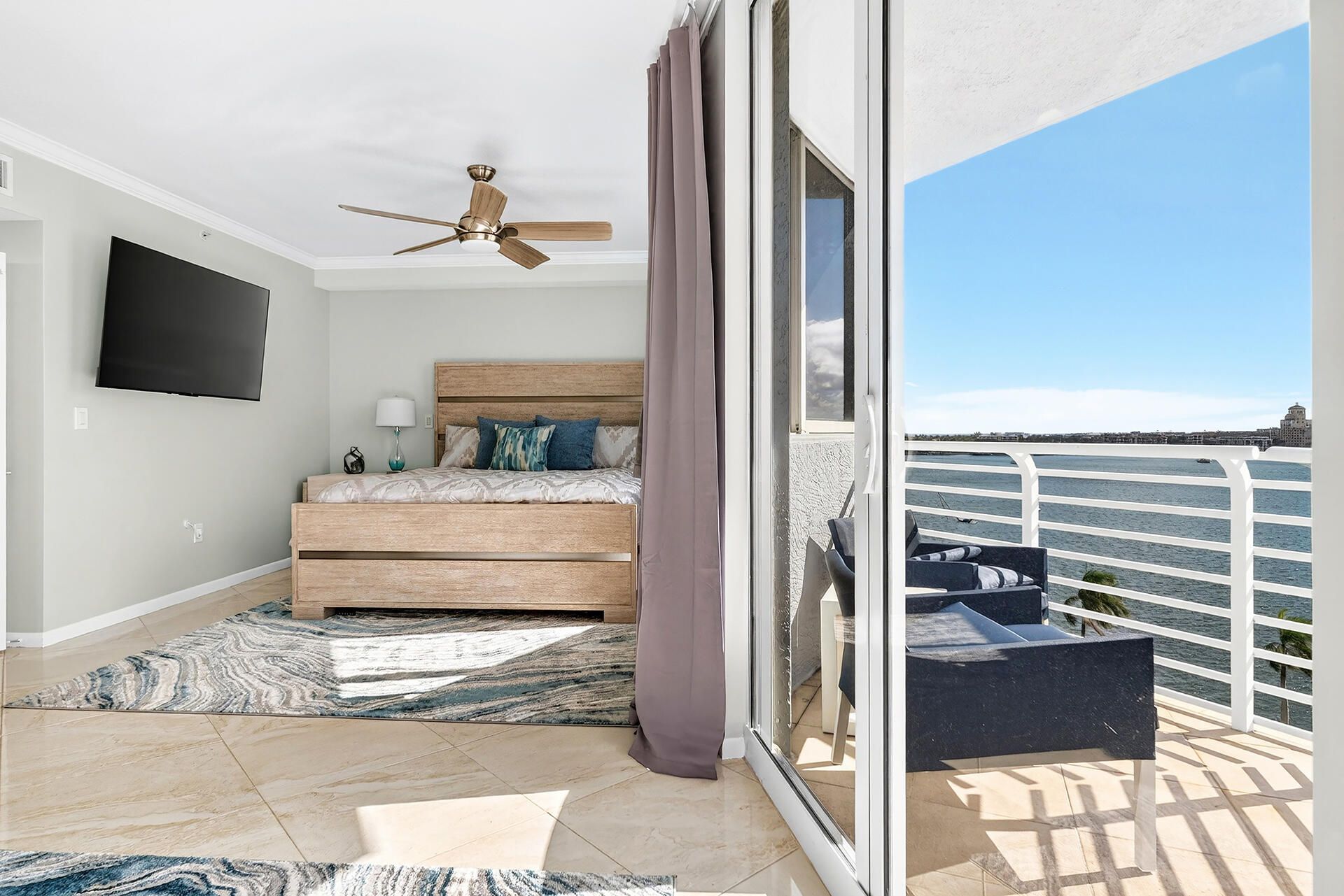 1551 N Flagler Drive, Unit 916-917, West Palm Beach, FL 33401 Photo