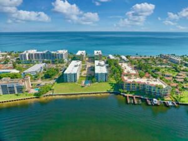 1236 Hillsboro Mile, Unit 102, Hillsboro Beach, FL 33062