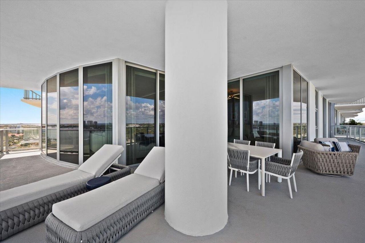 220 Lake Shore Drive, Unit 1401, Lake Park, FL 33403 Photo