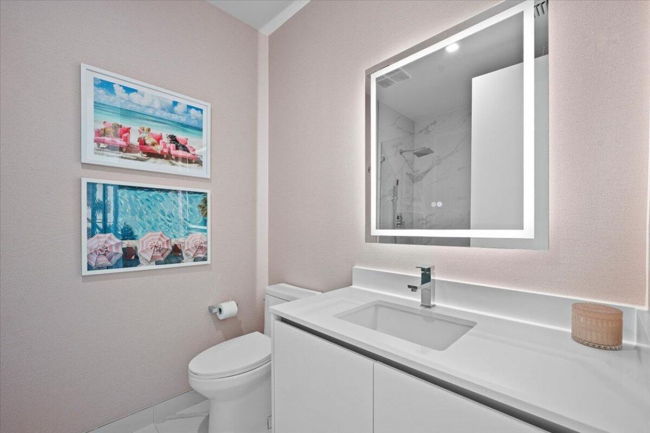 220 Lake Shore Drive, Unit 1401, Lake Park, FL 33403 Photo