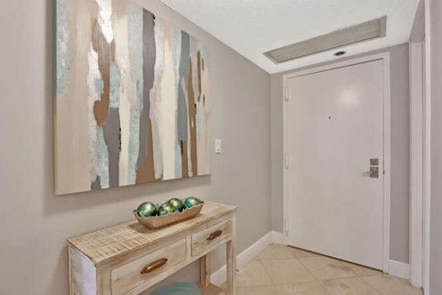 4200 N Ocean Drive, Unit 2-903, Singer Island, FL 33404 Photo