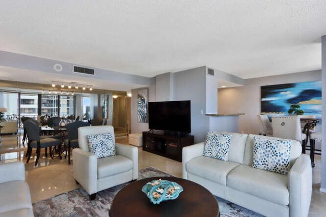 4200 N Ocean Drive, Unit 2-903, Singer Island, FL 33404 Photo