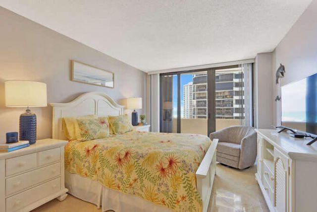 4200 N Ocean Drive, Unit 2-903, Singer Island, FL 33404 Photo