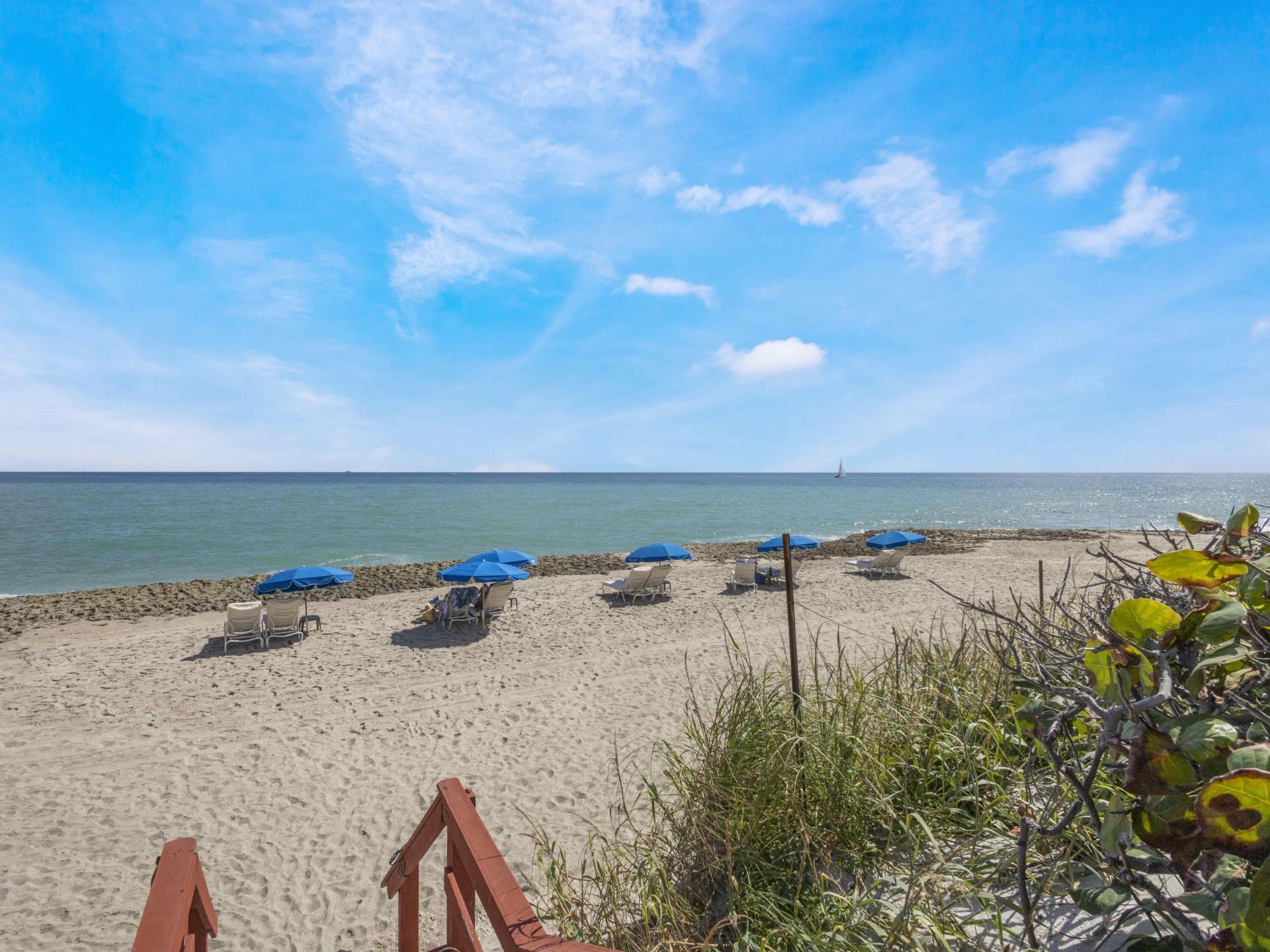 4200 N Ocean Drive, Unit 2-903, Singer Island, FL 33404 Photo