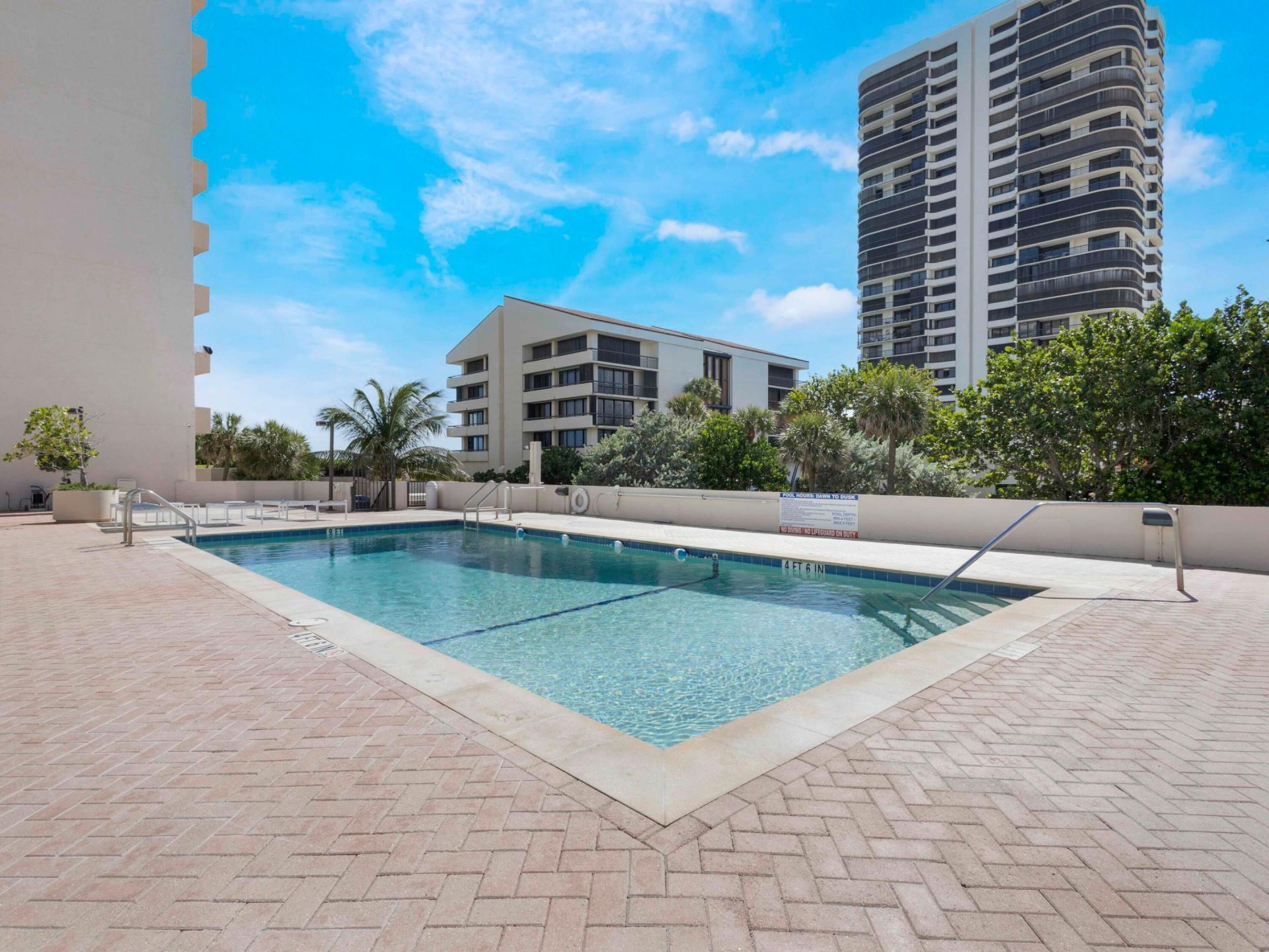 4200 N Ocean Drive, Unit 2-903, Singer Island, FL 33404 Photo