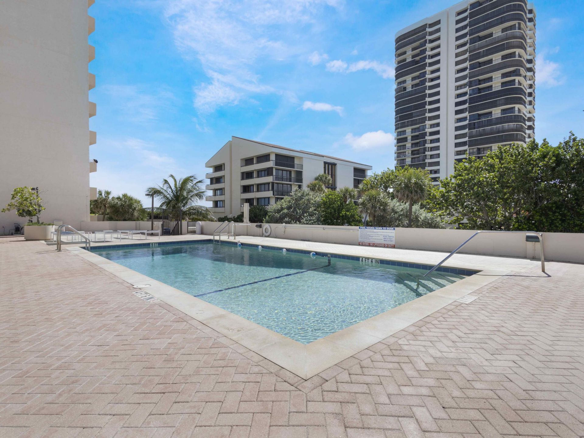 4200 N Ocean Drive, Unit 2-903, Singer Island, FL 33404 Photo