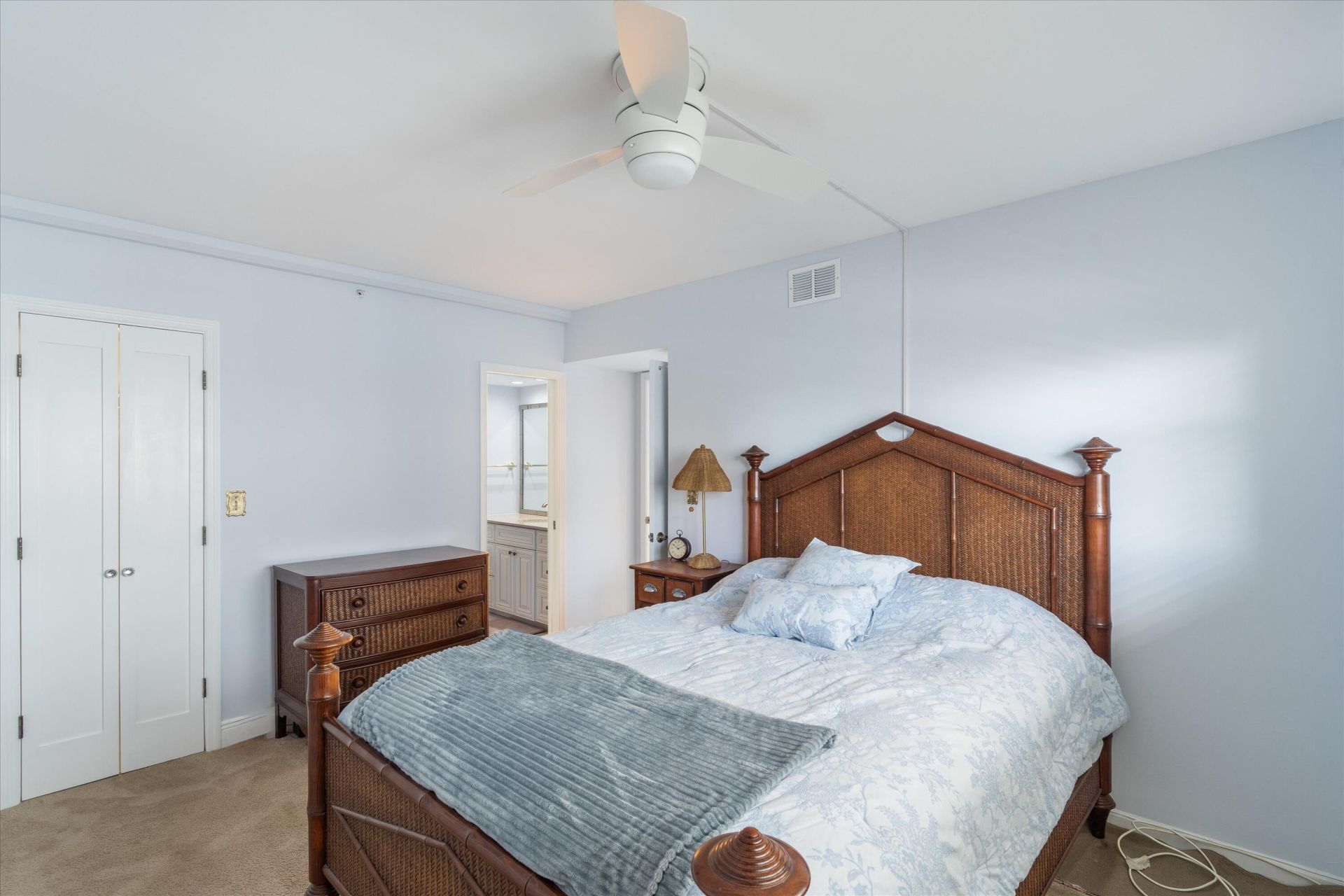 3310 S Ocean Boulevard, Unit 525-D, Highland Beach, FL 33487 Photo