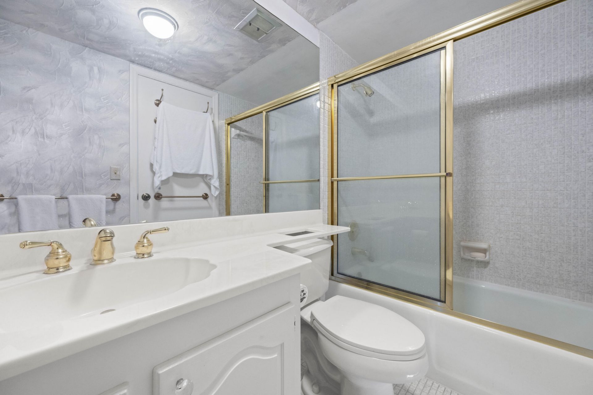 500 Ocean Drive, Unit E-8c, Juno Beach, FL 33408 Photo