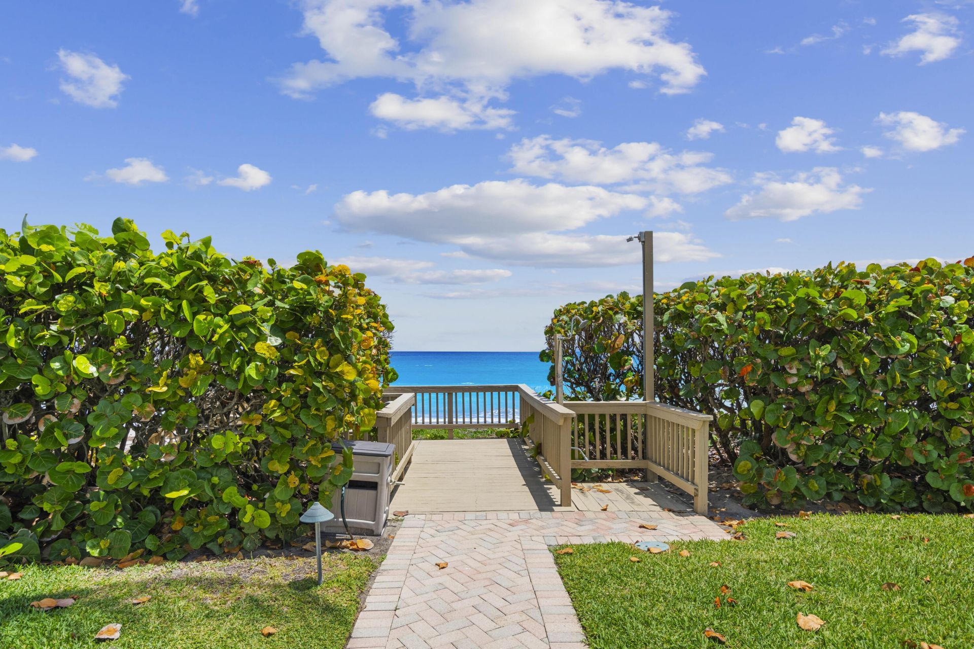 500 Ocean Drive, Unit E-8c, Juno Beach, FL 33408 Photo