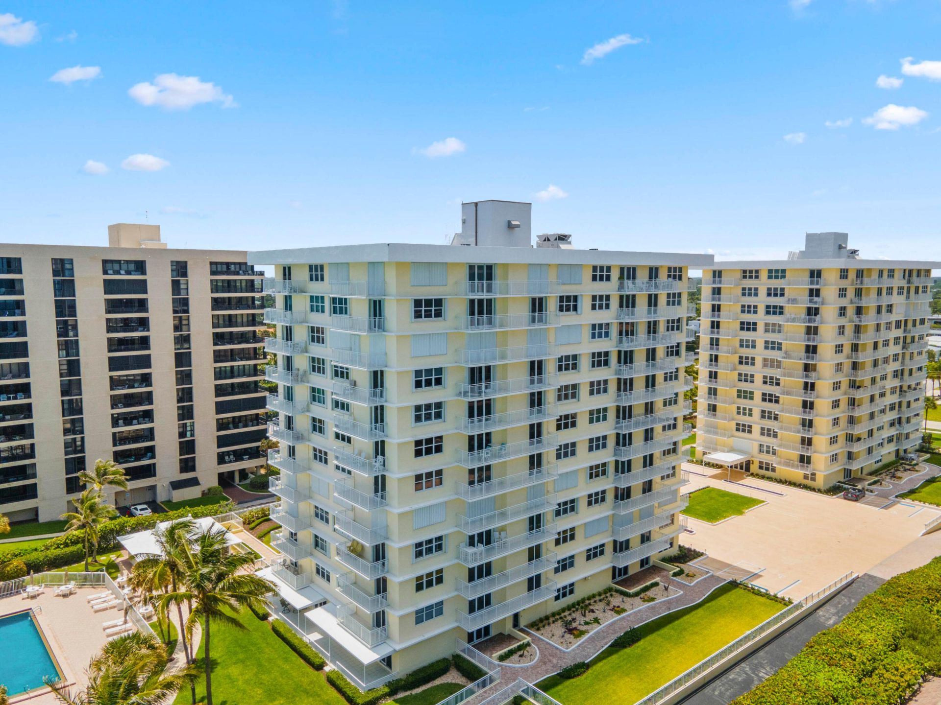 500 Ocean Drive, Unit E-8c, Juno Beach, FL 33408 Photo