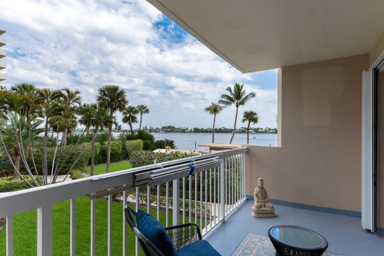 2600 N Flagler Drive, Unit 205, West Palm Beach, FL 33407 Photo