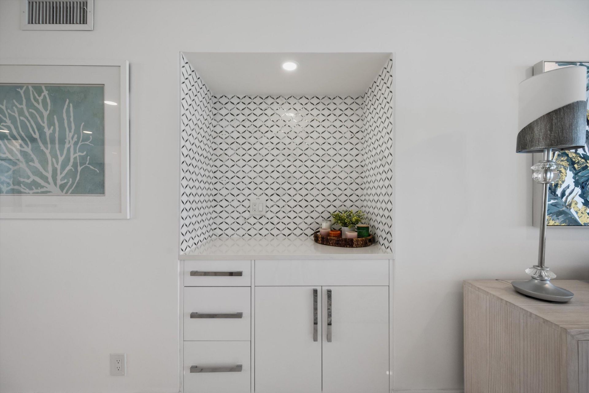 900 Ocean Drive, Unit 504, Juno Beach, FL 33408 Photo