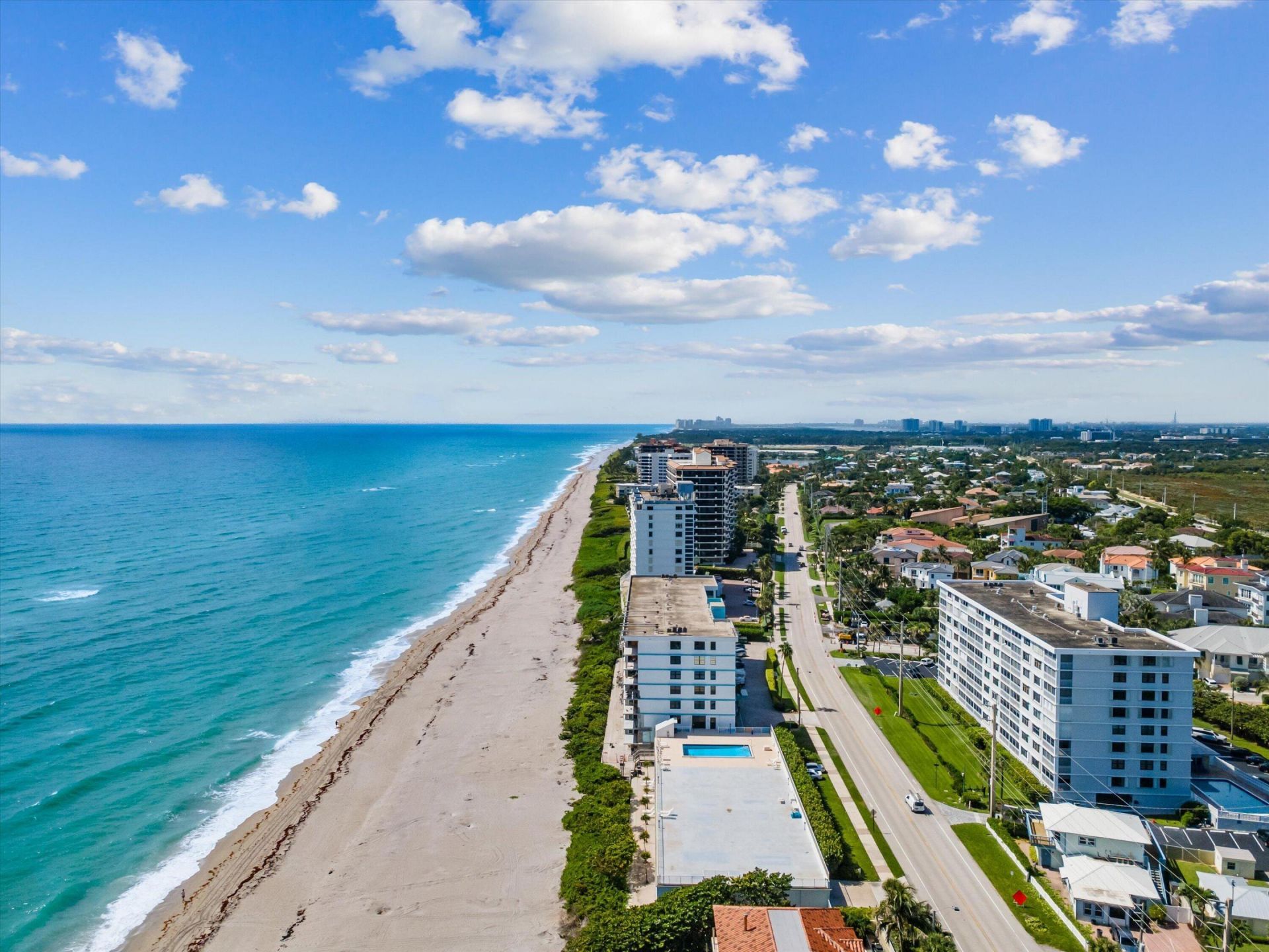 900 Ocean Drive, Unit 504, Juno Beach, FL 33408 Photo