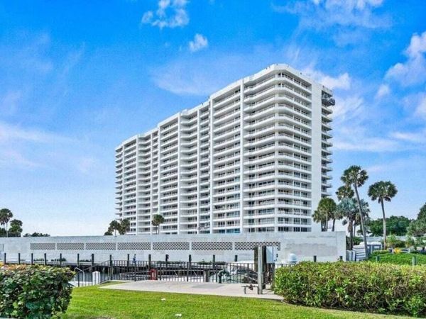 4201 N Ocean Boulevard, Unit 1705, Boca Raton, FL 33431