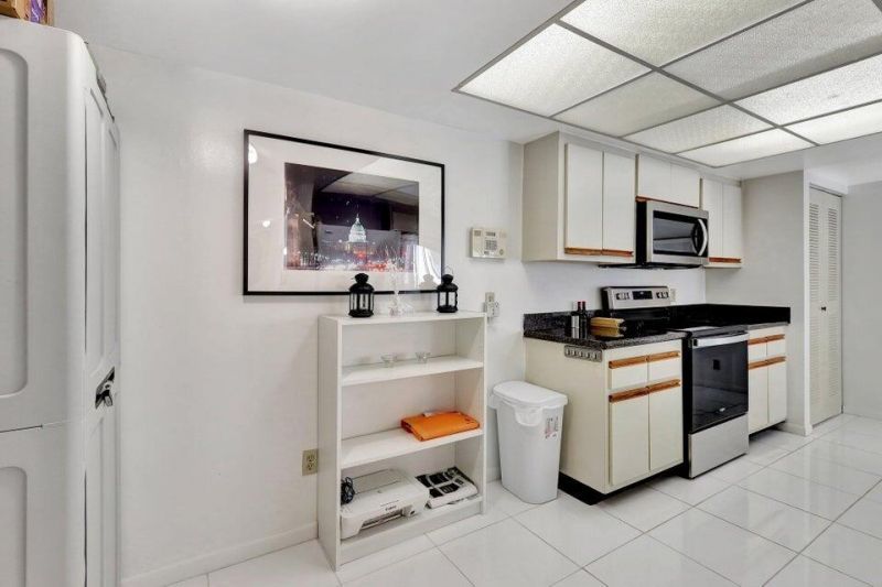 1915 Lavers Circle, Unit E103, Delray Beach, FL 33444 Photo