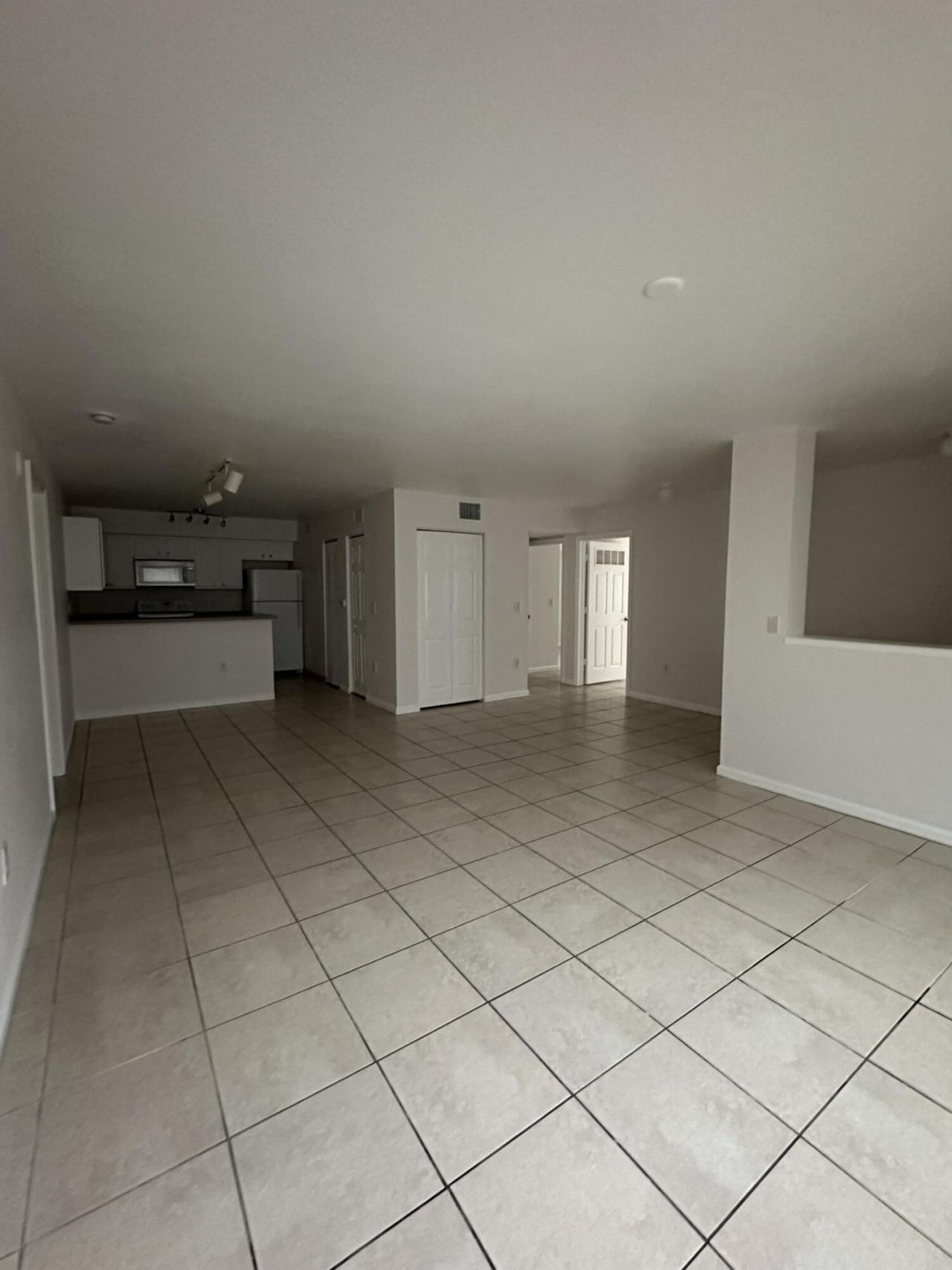 161 SW Palm 107 Drive, Unit 107, Port Saint Lucie, FL 34986 Photo