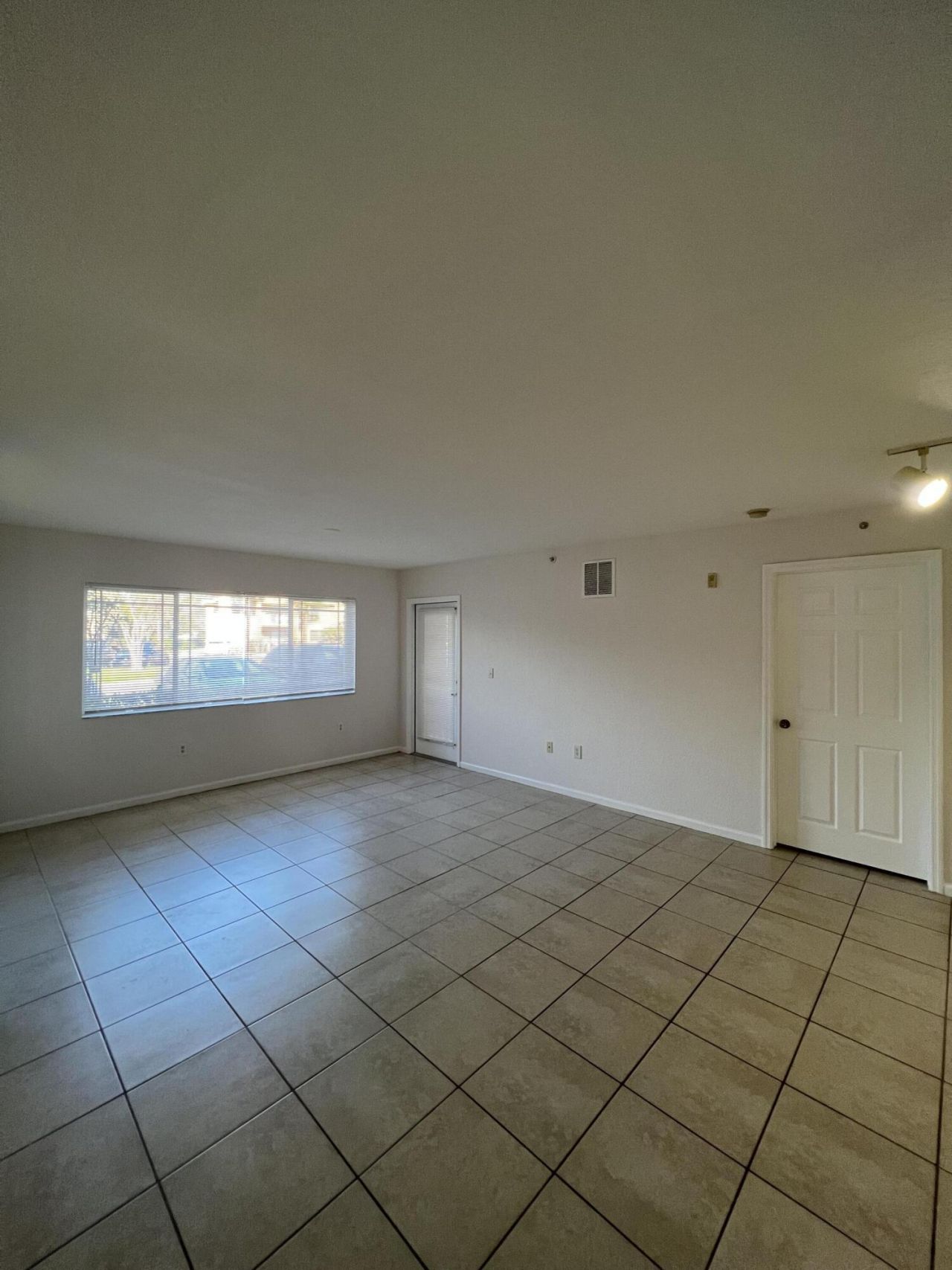 161 SW Palm 107 Drive, Unit 107, Port Saint Lucie, FL 34986 Photo