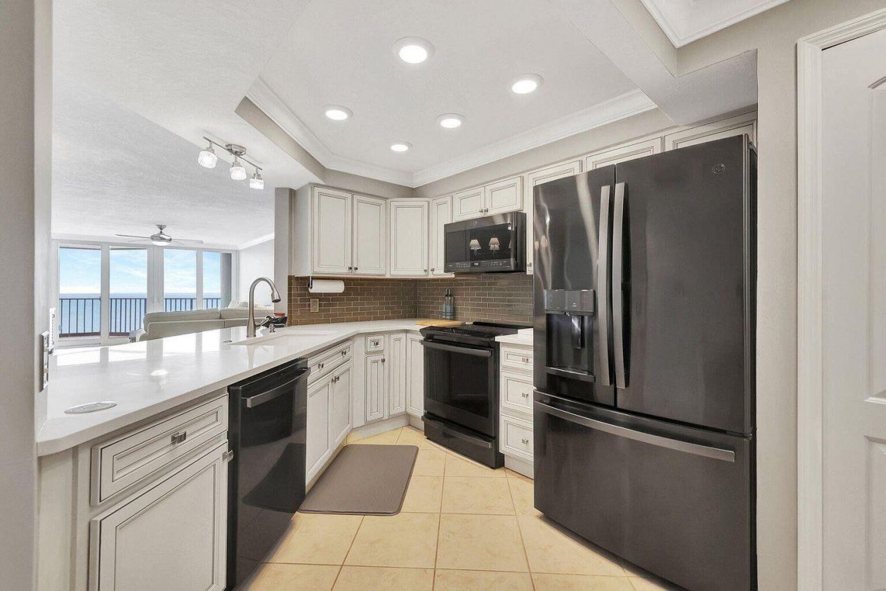 9650 S Ocean Drive, Unit 2009, Jensen Beach, FL 34957 Photo