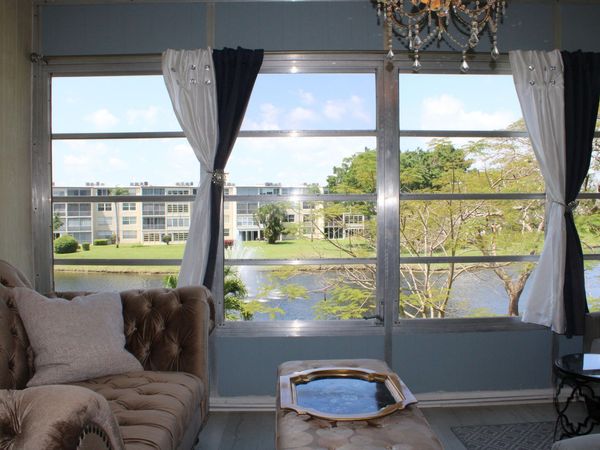 14671 Bonaire Boulevard, Unit 305, Delray Beach, FL 33446