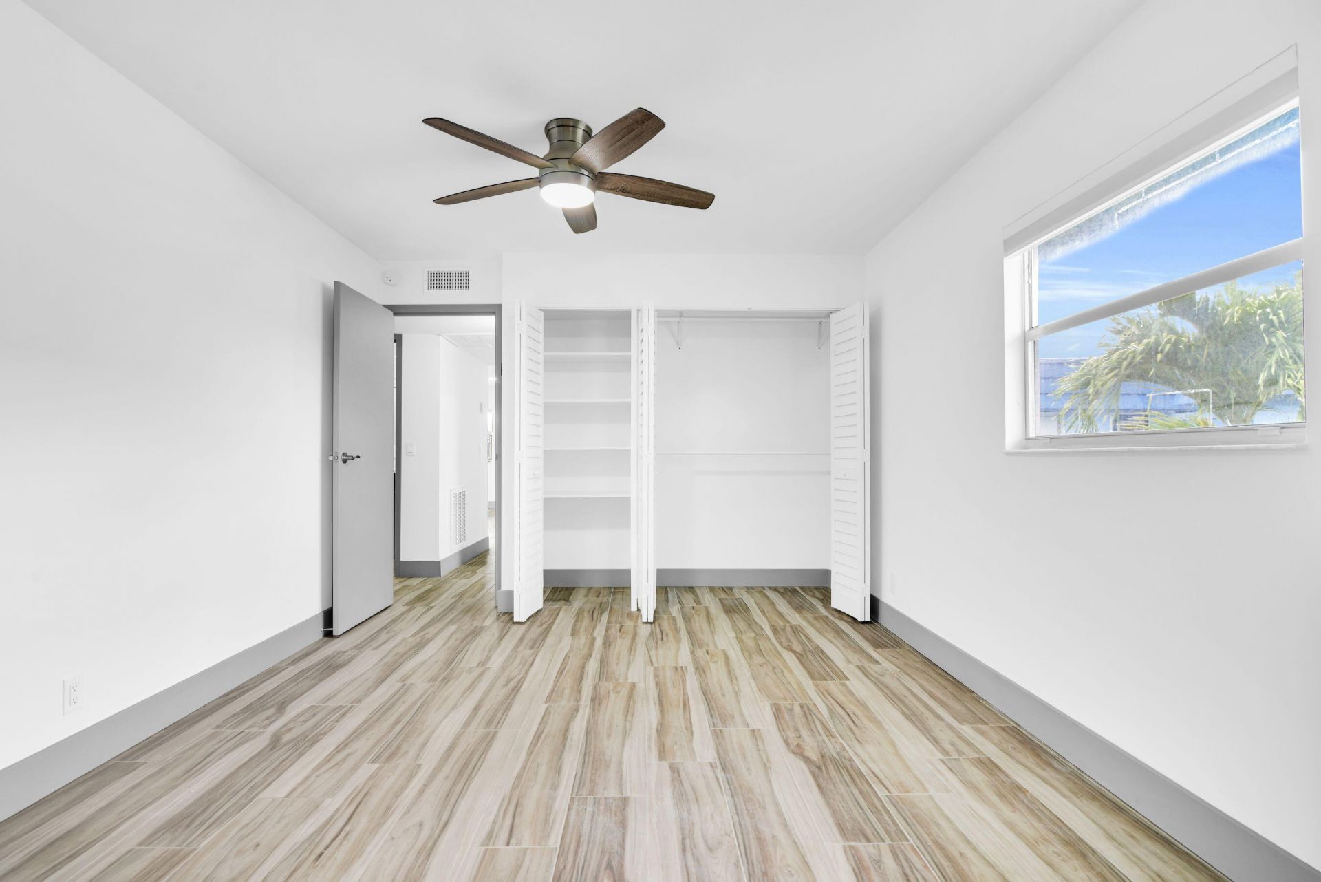 277 Brittany, Unit F, Delray Beach, FL 33446 Photo