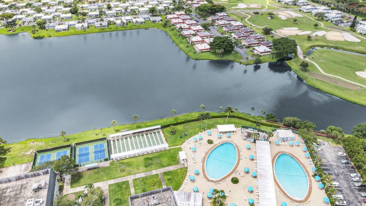 277 Brittany, Unit F, Delray Beach, FL 33446 Photo