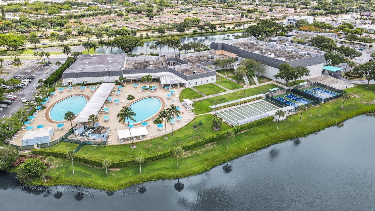 277 Brittany, Unit F, Delray Beach, FL 33446 Photo