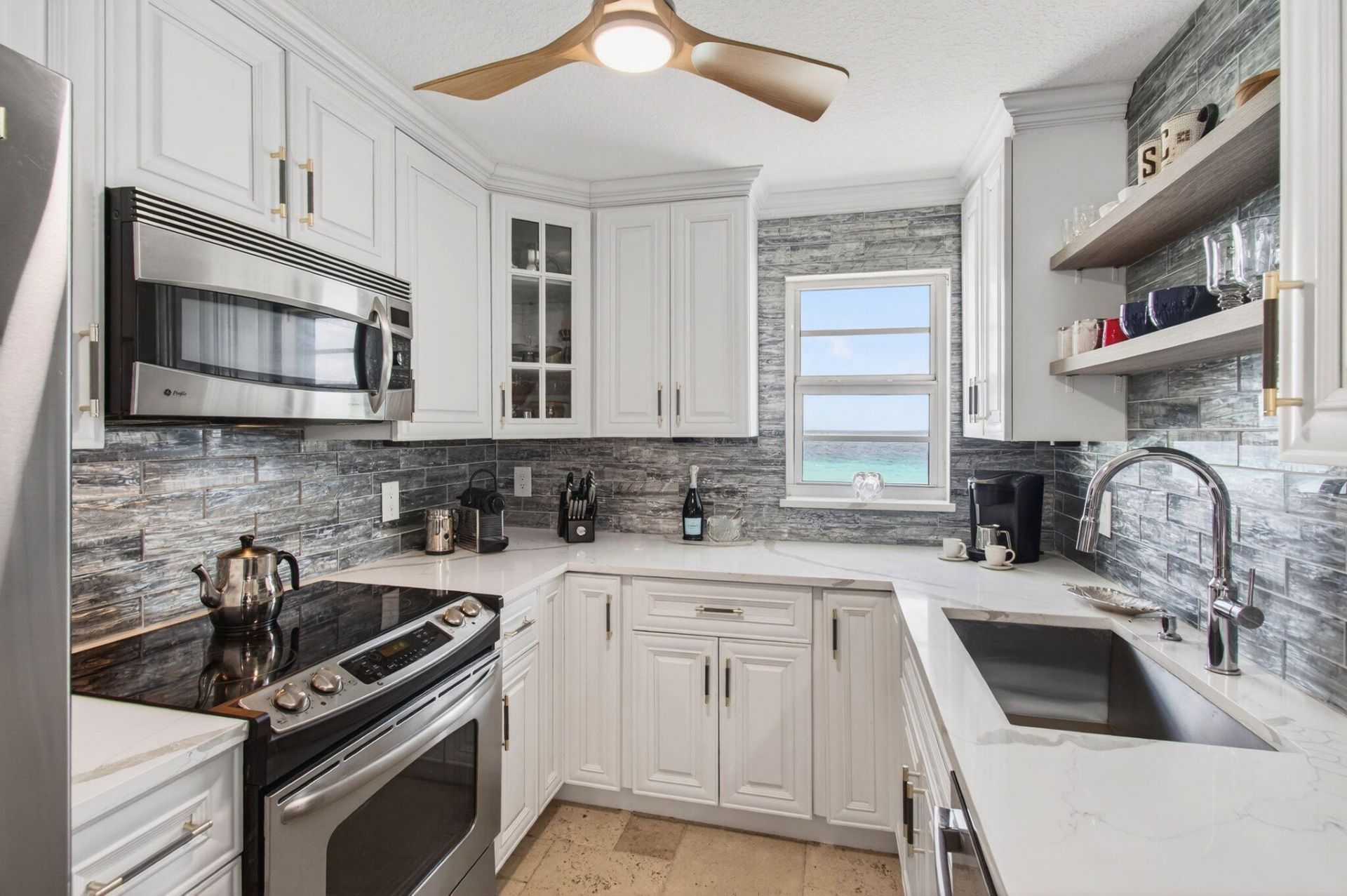 4511 S Ocean Boulevard, Unit 807, Highland Beach, FL 33487 Photo