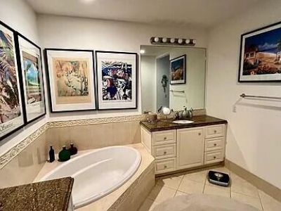 26 Harbour Isle Drive W, Unit 303, Fort Pierce, FL 34949 Photo