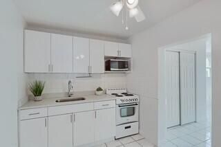 4710 Garden Avenue, Unit 1 Rear, West Palm Beach, FL 33405 Photo