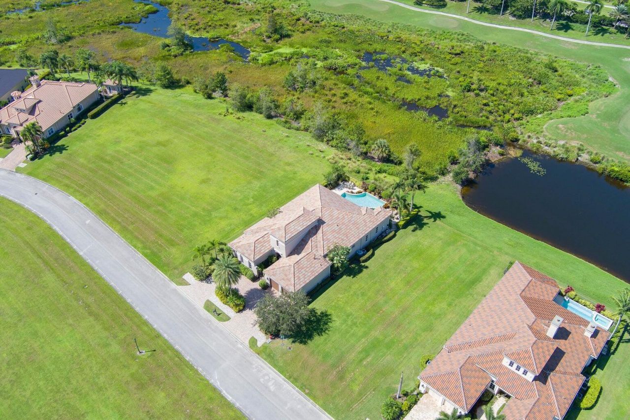 138 SE Via San Marino, Port Saint Lucie, FL 34984 Photo