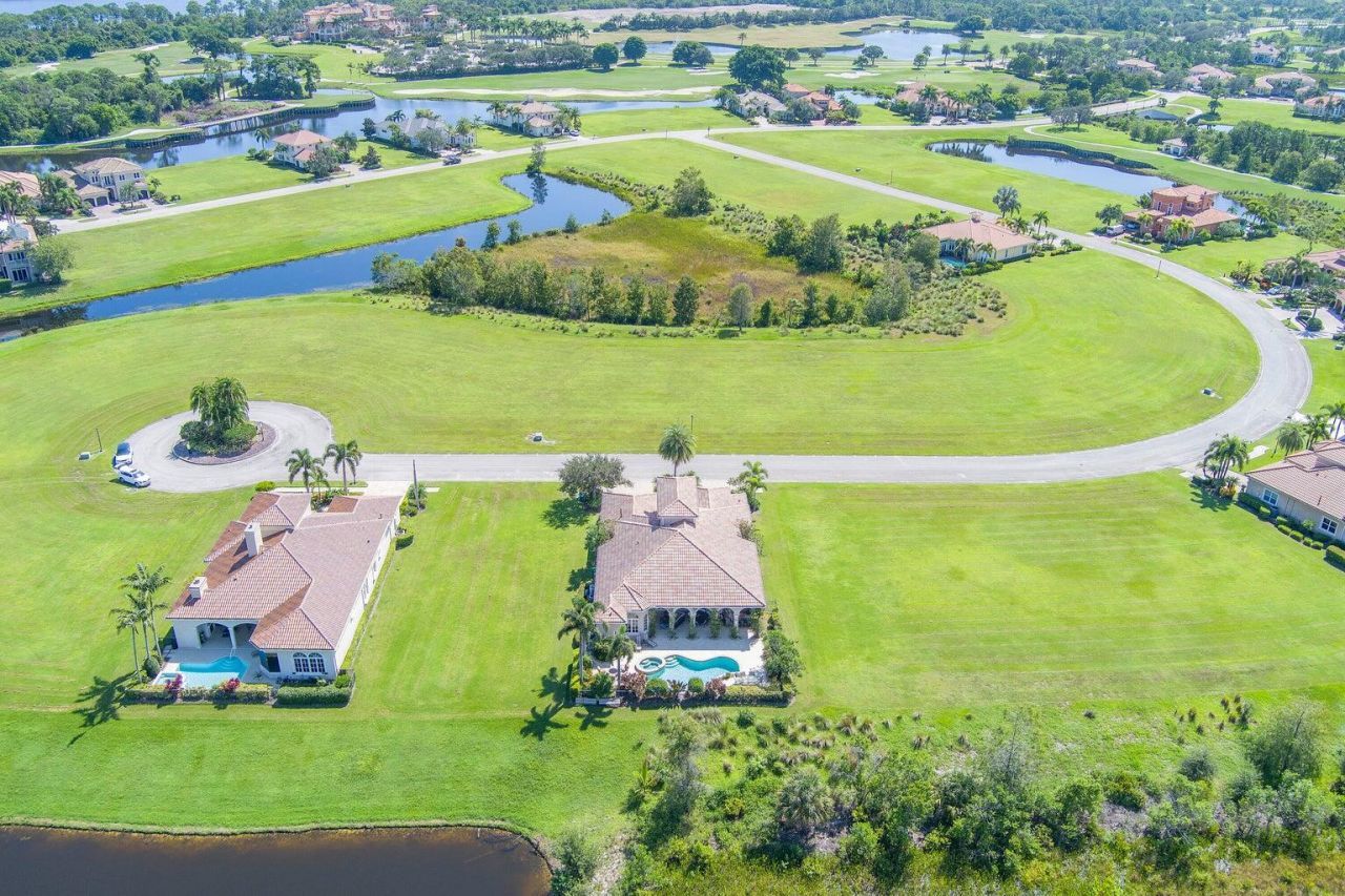 138 SE Via San Marino, Port Saint Lucie, FL 34984 Photo