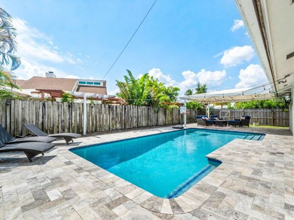 1352 Wyndcliff Drive, Wellington, FL 33414